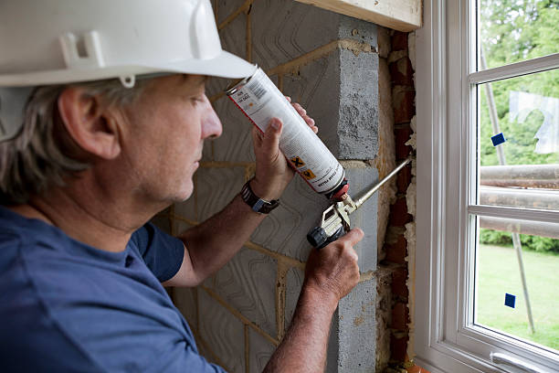 Best Fiberglass Insulation  in Balmville, NY